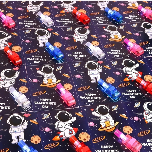 Astronaut Themed Classroom Valentines Pk Of 28 - Picture 3 of 5